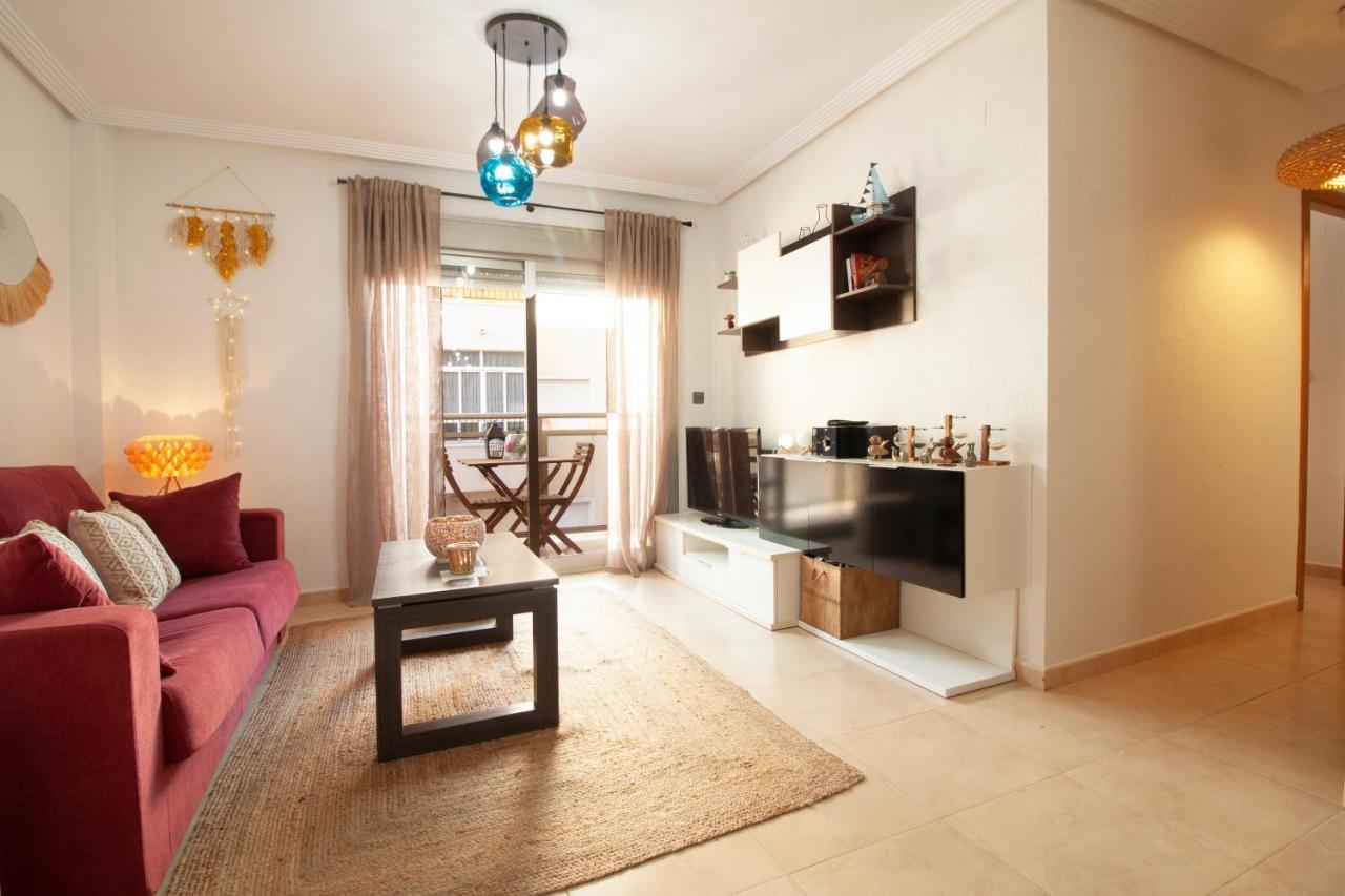 El Apartamento De Maria Jose Apartment Torrevieja Exterior photo